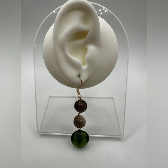 2.5" Green glass and agate stone dangle earrings with gold over 925 hooks! - Picture 8 of 14